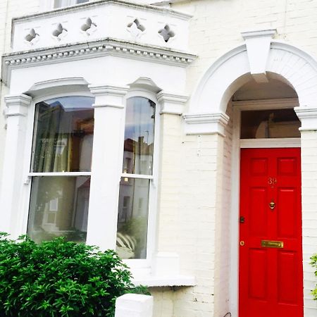 ロンドンColourful 2 Bed 2 Bath Tooting Houseアパートメント エクステリア 写真